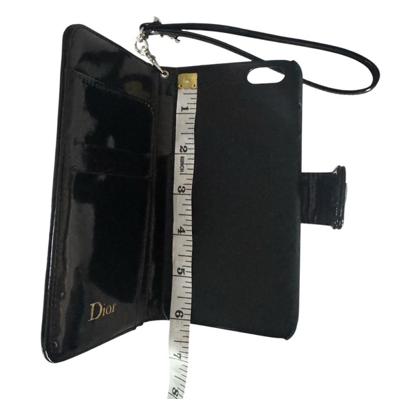 Dior Shiny Black Quilted Phone Case - Picture 10 of 16